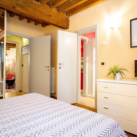 Antica Piazza Apartment By Tuscanywego Lucca Exteriér fotografie