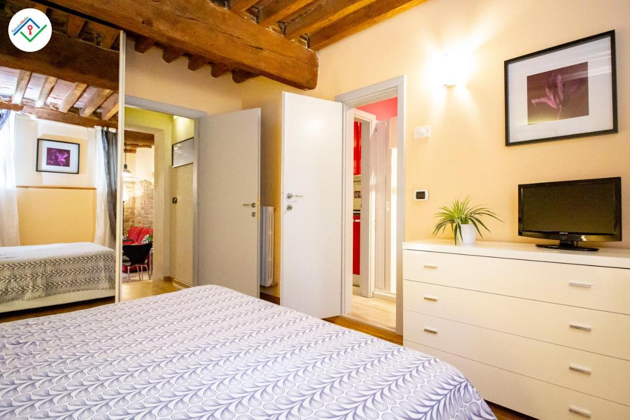 Antica Piazza Apartment By Tuscanywego Lucca Exteriér fotografie