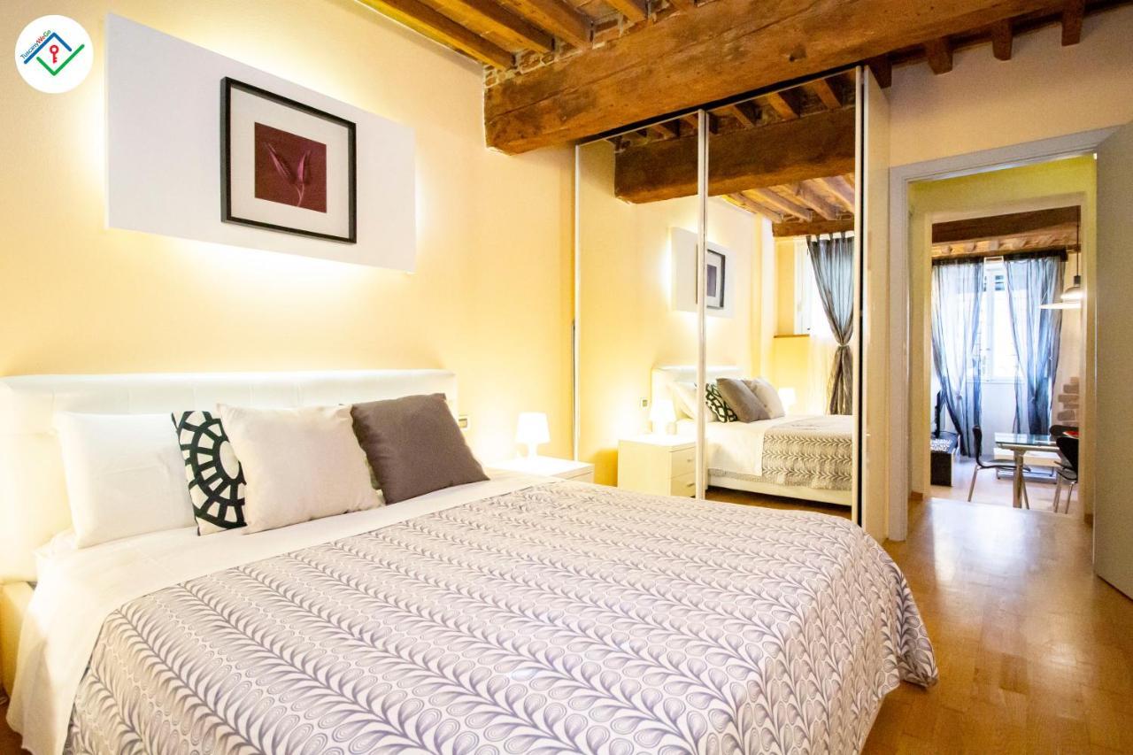 Antica Piazza Apartment By Tuscanywego Lucca Exteriér fotografie